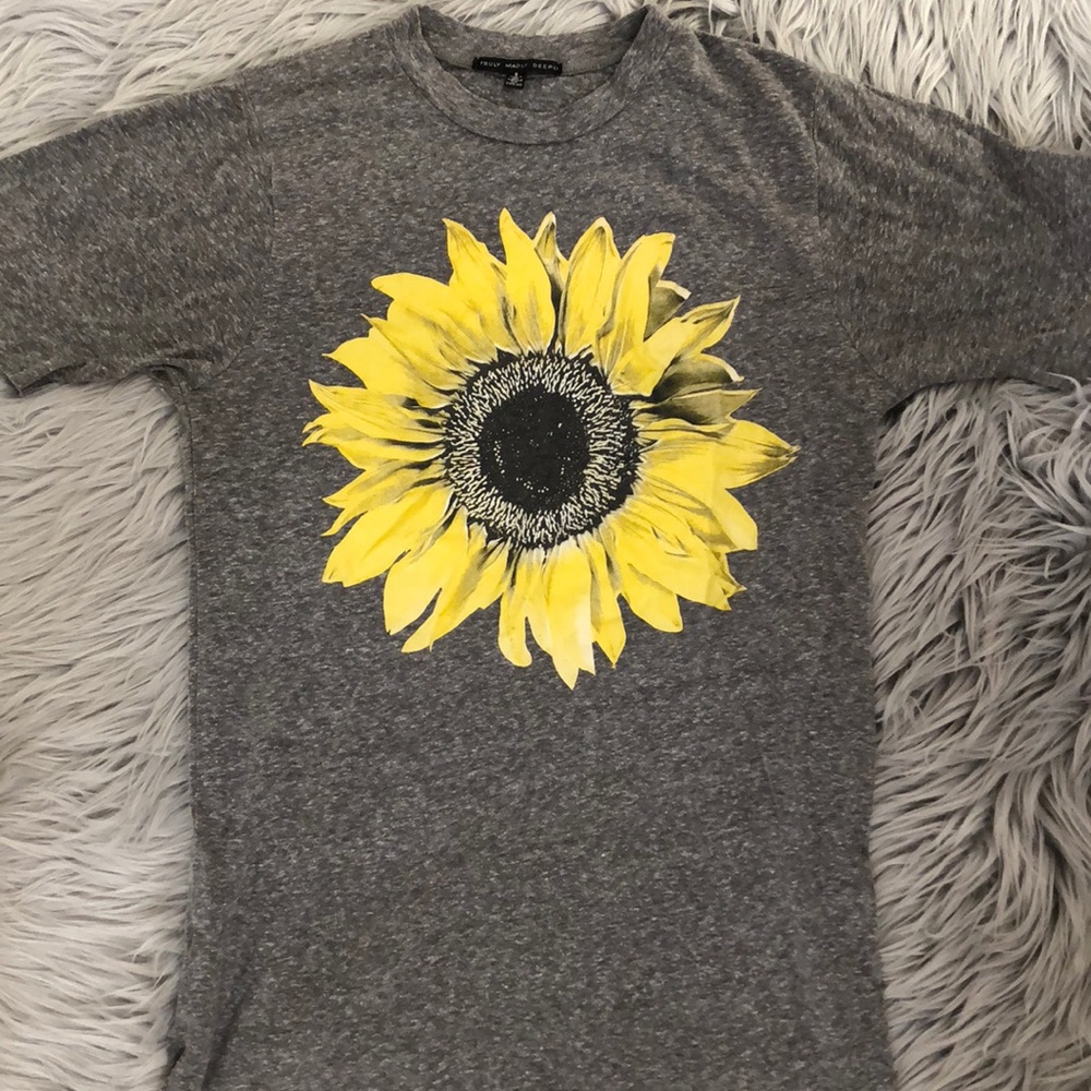 Urban Outfitter Grey Tee